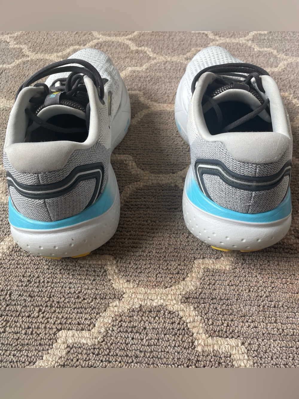 Brooks Glycerin 21 - Picture 4 of 6